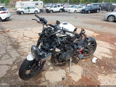 2024 TRIUMPH MOTORCYCLE STREET TRIPLE 765 R