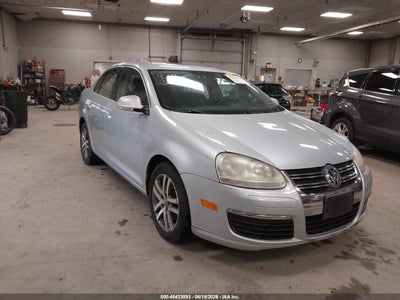 2006 VOLKSWAGEN JETTA 2.5
