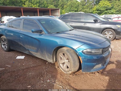 2016 DODGE CHARGER SXT