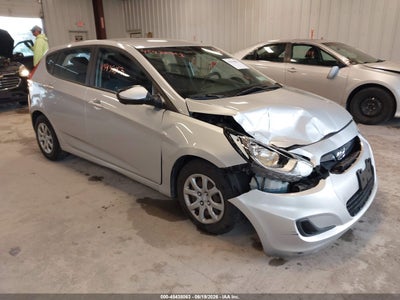 2012 HYUNDAI ACCENT GS