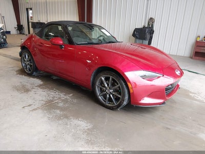 2017 MAZDA MX-5 MIATA GRAND TOURING