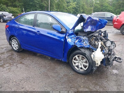 2013 HYUNDAI ACCENT GLS