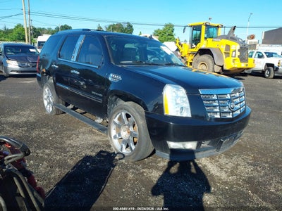 2011 CADILLAC ESCALADE PREMIUM