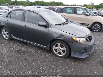2013 TOYOTA COROLLA S