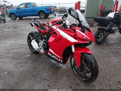 2023 DUCATI SUPERSPORT  
