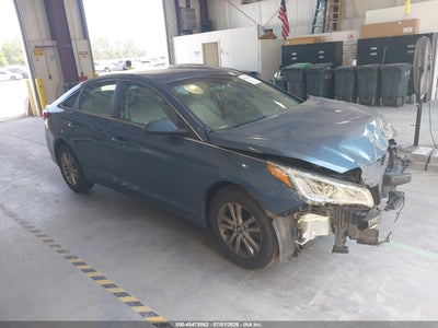 2017 HYUNDAI SONATA SE