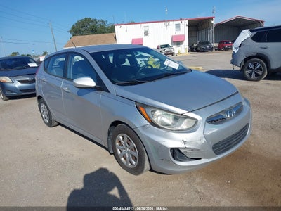 2013 HYUNDAI ACCENT GS