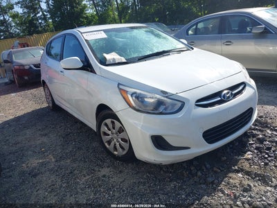 2015 HYUNDAI ACCENT GS