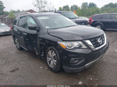 2017 NISSAN PATHFINDER S