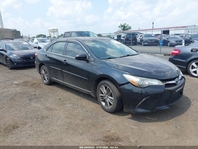 2017 TOYOTA CAMRY SE