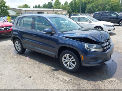 2013 VOLKSWAGEN TIGUAN S