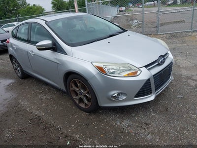 2014 FORD FOCUS SE