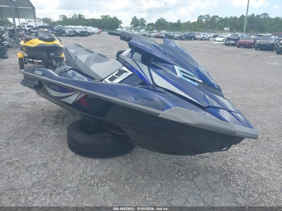 2014 YAMAHA PERSONAL WATERCRAFT  