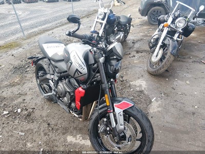 2023 TRIUMPH MOTORCYCLE TRIDENT 660  