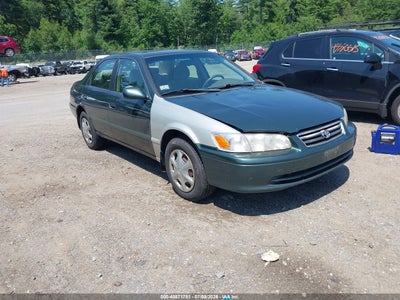 2001 TOYOTA CAMRY CE
