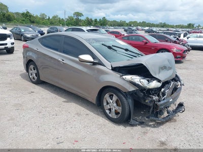 2012 HYUNDAI ELANTRA GLS