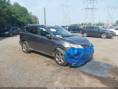2015 TOYOTA RAV4 XLE