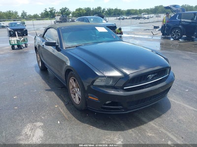 2014 FORD MUSTANG V6