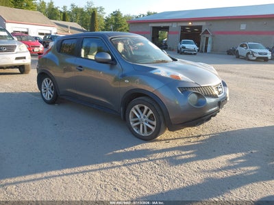 2011 NISSAN JUKE SV