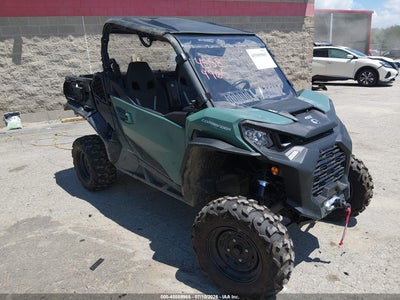 2025 CAN-AM COMMANDER DPS 700