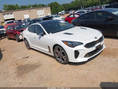 2020 KIA STINGER GT2