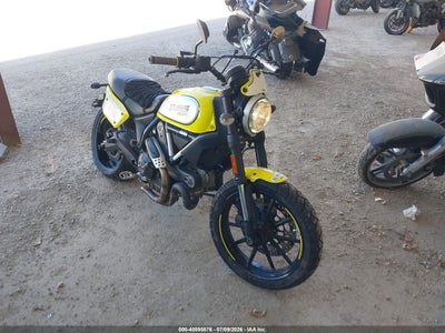 2016 DUCATI SCRAMBLER 800