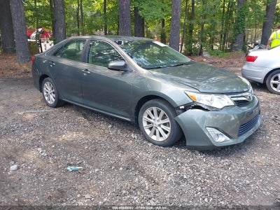 2012 TOYOTA CAMRY XLE