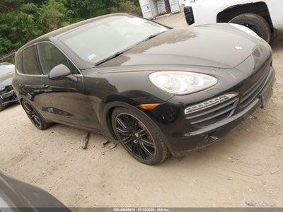 2013 PORSCHE CAYENNE S