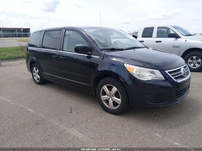 2010 VOLKSWAGEN ROUTAN SE