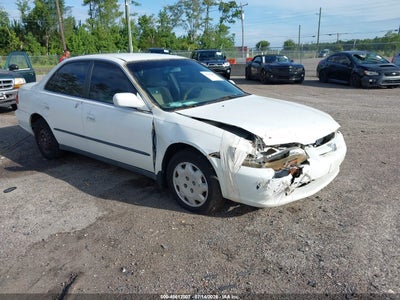 1998 HONDA ACCORD LX