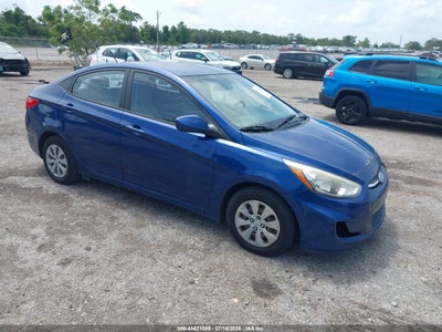 2016 HYUNDAI ACCENT SE