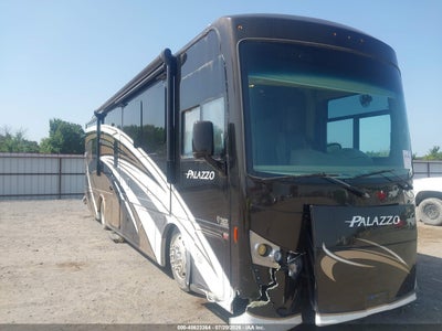 2017 FREIGHTLINER CHASSIS XC