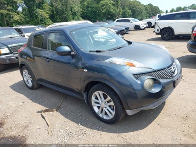 2011 NISSAN JUKE SV