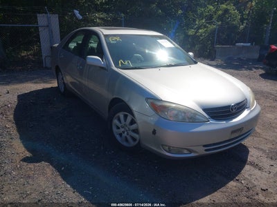 2004 TOYOTA CAMRY XLE V6