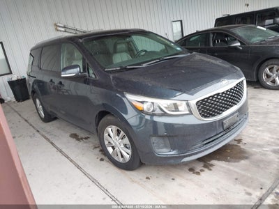 2017 KIA SEDONA LX