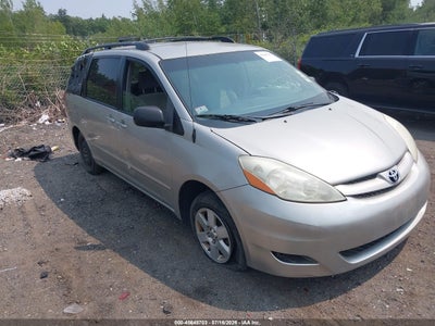 2008 TOYOTA SIENNA LE