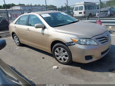 2010 TOYOTA CAMRY LE