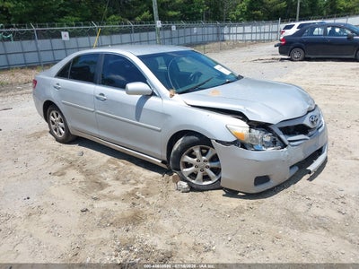 2010 TOYOTA CAMRY LE