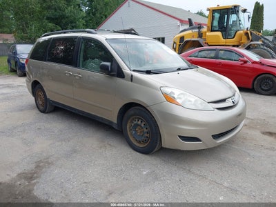 2008 TOYOTA SIENNA LE