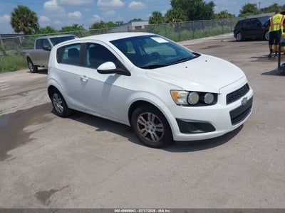 2016 CHEVROLET SONIC LT AUTO