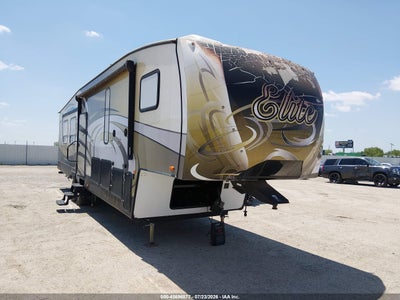 2017 FOREST RIVER SA SABRE 36BHQ  